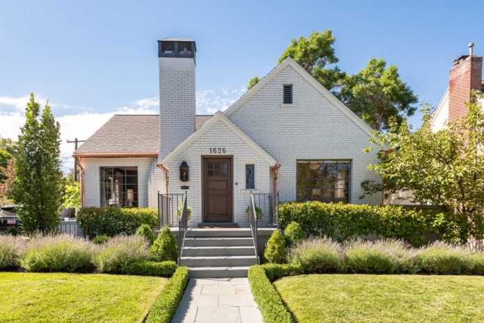 2020 Salt Lake Parade of Homes, Big Little House, Jackson & Leroy, Anne-Marie Barton, AMB Design, Home exterior