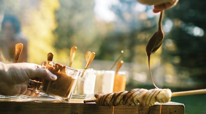 Luxe Campfire Dining Ideas to Inspire Your Next Gathering