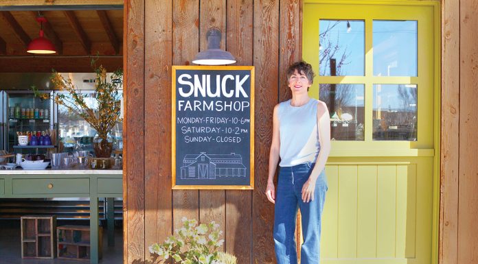 Small Town Shops, Big Time Following