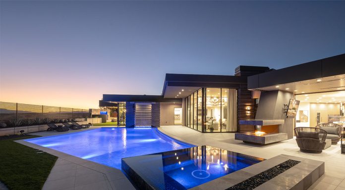 More to See: Modern Oasis