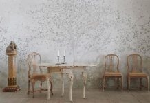 Rooted in Style: Forest-Inspired Wallpaper